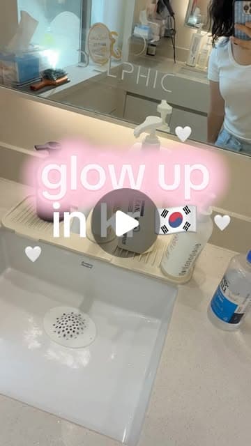 Nayeon (@ny_nayeonkim) at Delphic Clinic in Gangnam, Seoul for a pores and acne scars visit — Instagram reel