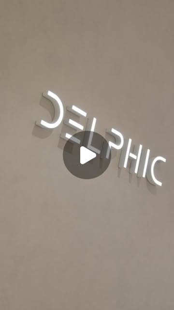 唐瀚（@tanghantaiwanese）在首爾江南 Delphic 診所做黃金微針 Potenza 與鮭魚針 PDRN 的 Instagram 影片